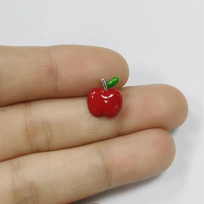 Deliciosos aretes de manzana de esmalte rojo y verde para niñas pequeñas en plata esterlina 925