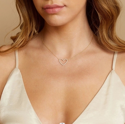 Collar de amor de diamante de plata pavimentada para novia