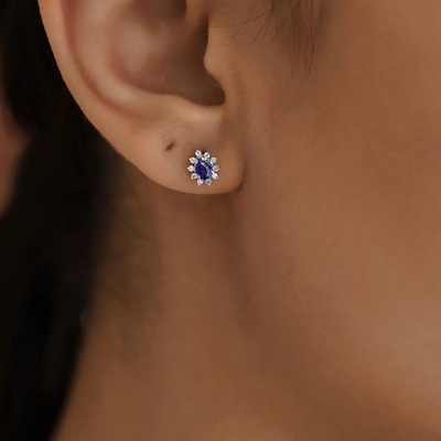 Simplemente 18K dorados de peras zafiro y blancos cúbicos de zircón aretes para el compromiso