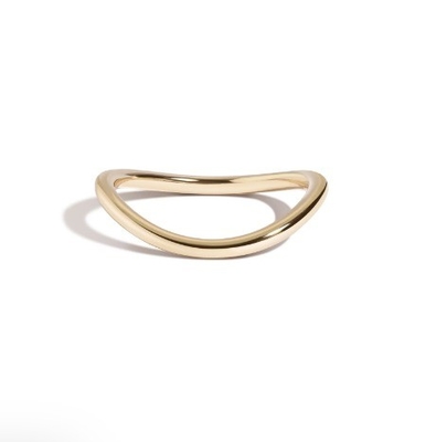 Elegantes anillos de acero inoxidable para chicas