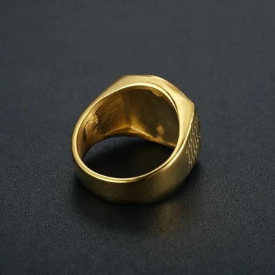 Corona 18K Anillo Revestido de Oro Cuadrado Unisex Mano Blanco Cristal Anillo de Pareja