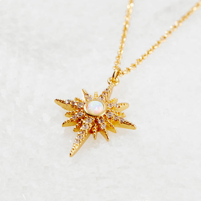 Collar con collar de plata de 925 Starburst