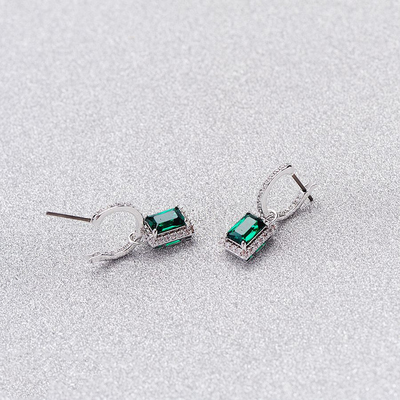 Verde CZ Diamante 925 Plata Esterlina clásico de lujo aretes de aro para la moda femenina