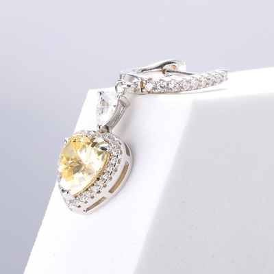 OEM Love Heart Diamante de los pendientes 925 de plata esterlina de los pendientes de amor del corazón