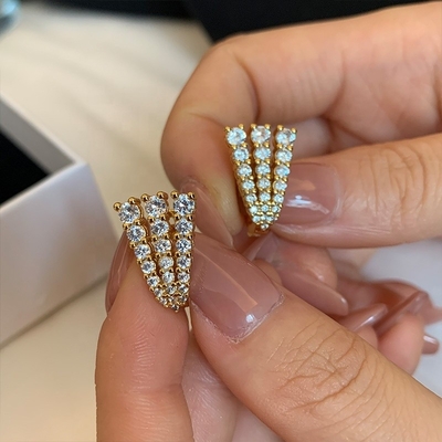 18K Dorado Revestido 925 Plata Esterlina Pave CZ Los aretes de abrazo para mujeres Estilo Clásico