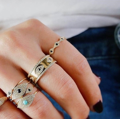 Obtenga las mejores ofertas en anillos de plata esterlina para su negocio