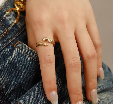 Tamaño 4-10 CZ Anillo de piedra 18K Oro Abierto Serpiente 925 Sterling Anillos de plata de animales