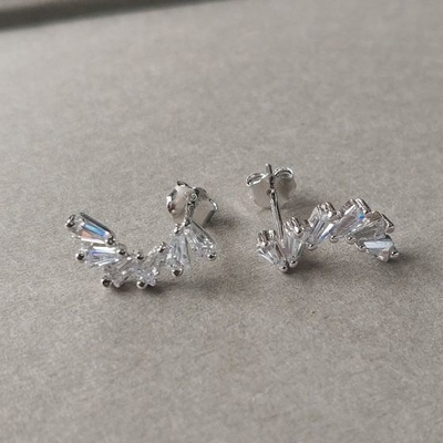 Oídos de zirconia para mujeres joyas Vermeil aretes congelados