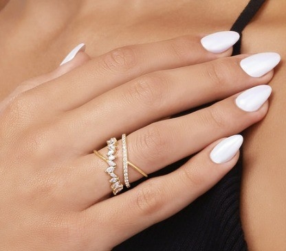 Declaración de partido Pieza de plata esterlina Rodo revestido Zig Zag Anillo de diamante para mujeres