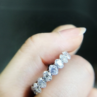 Claros CZ Oval Eternity Band Anillo Tipo de joyería Anillo de la eternidad de plata femenino