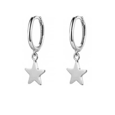 Los oídos en forma de anillos de aro de latón 14K de oro en forma de estrella para mujeres Joyería diaria simple