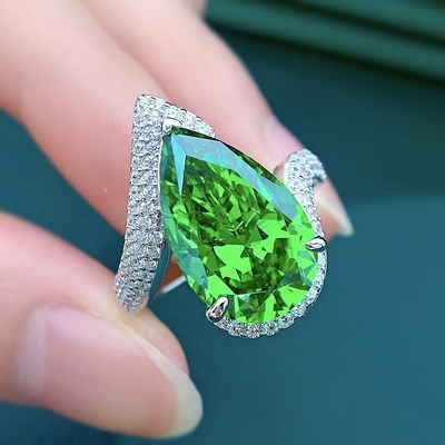 Lujo Esmeralda CZ Anillos de diamante Real 925 Plata Esterlina Joyería hecha a mano para mujeres