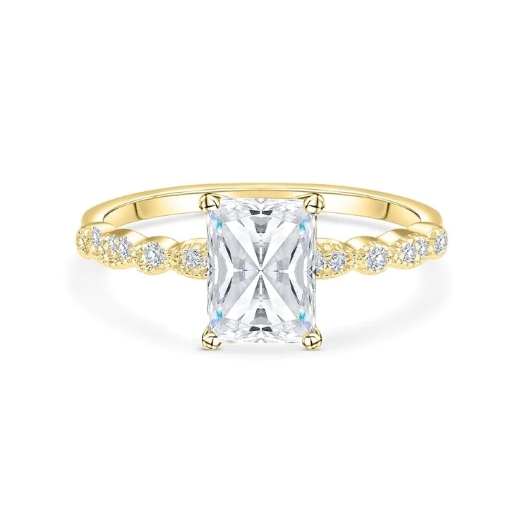 Anillo de compromiso de piedra cortada de oro de 18K estilo vintage para mujeres
