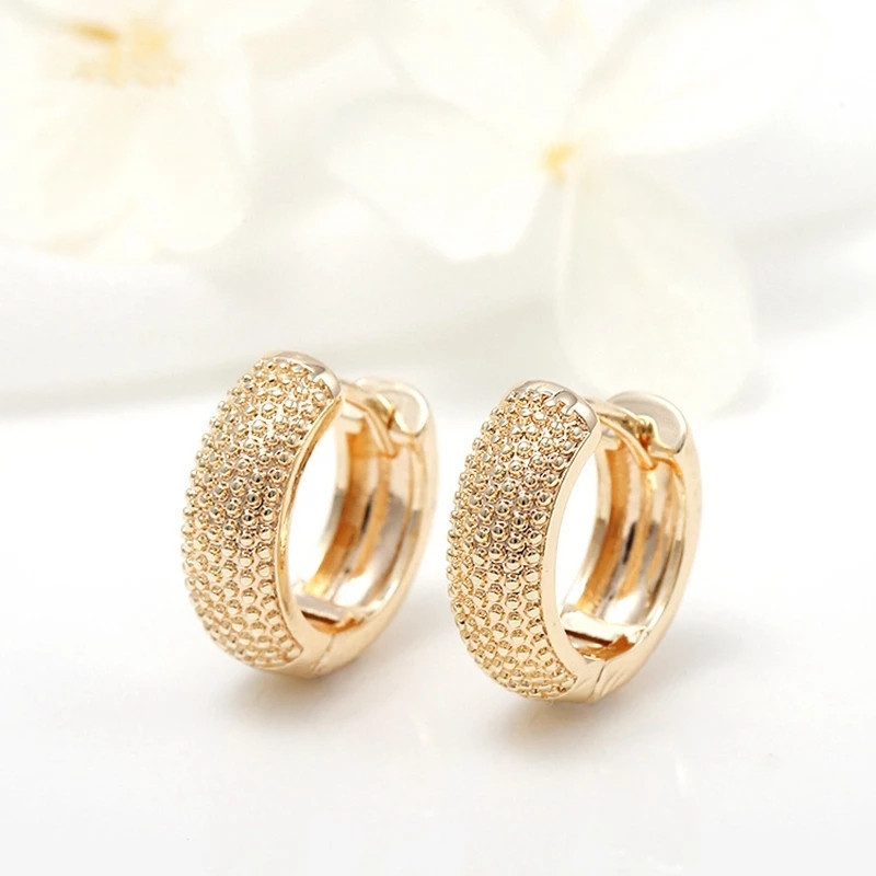 Eco Amigable 18K Oro Revestido Multi Pequeños Pozos de Perlas de aro para Mujeres Niñas 2021