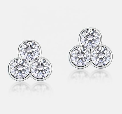 S925 Los pendientes de plata de tres piedras con recubrimiento de rodio para mujeres y niñas Joyas finas