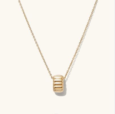 Collar de collar de oro 925 plata esterlina simple con una sola perla círculo de encanto collar OEM