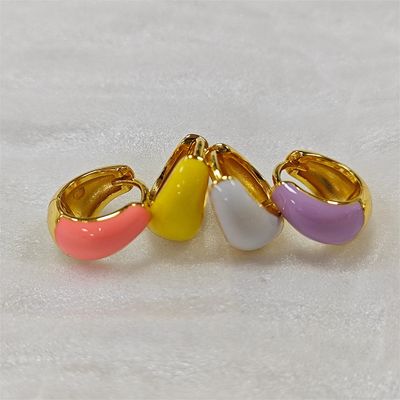 Joyería fina Bold Dome Enamel Huggie 925 Los aretes de plata