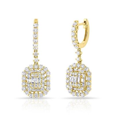 Los aretes blancos CZ 925 de plata esterlina estilo clásico para el compromiso y la boda