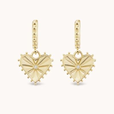 14K Dorado Dangle Drop Heart Huggies Los aretes para mujeres son 925 de plata esterlina