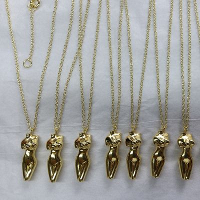 925 Venus de plata esterlina collar de colgante para cuerpo femenino personalizable para su atuendo