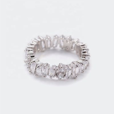 Joyería femenina de plata Anillos de Eternidad de zircón de diamante blanco con tecnología de incrustación