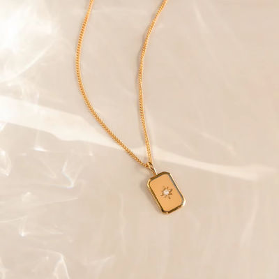Collar de plata de ley 925 con estrella rectangular pequeña chapado en oro para niños