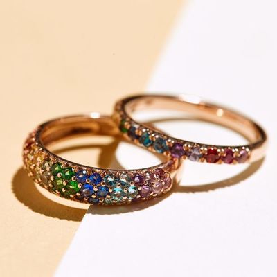 Anillo racimo de plata de ley 925 con baño de oro de 18K y circonitas arcoíris
