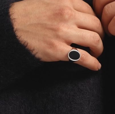 Anillo de sello masculino de plata esterlina 925 ónix negro dorado de 18K