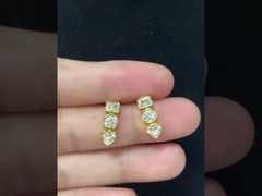 Lujo Ligero: Diseños Cómodos de Cobre y Plata.